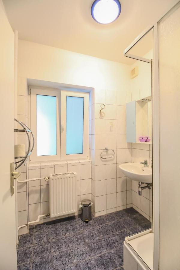 Economic Sb Apartment Wien Exterior foto